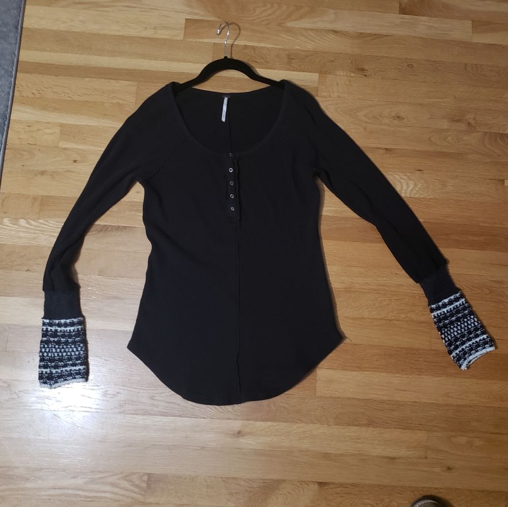 Free People scoop neck henely, knit cuffs